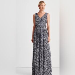 Lauren‎ Ralph Lauren Floral Georgette Pleated Belted V Neck Maxi Dress - Size 6